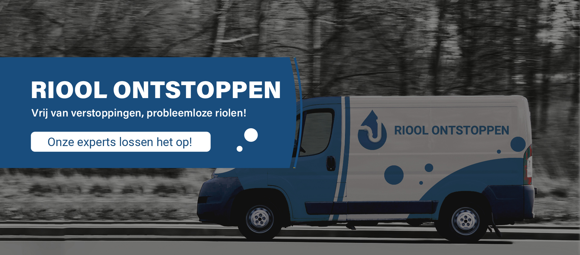 Werkbus van Riool ontstoppen Oosterhout met belettering van het logo